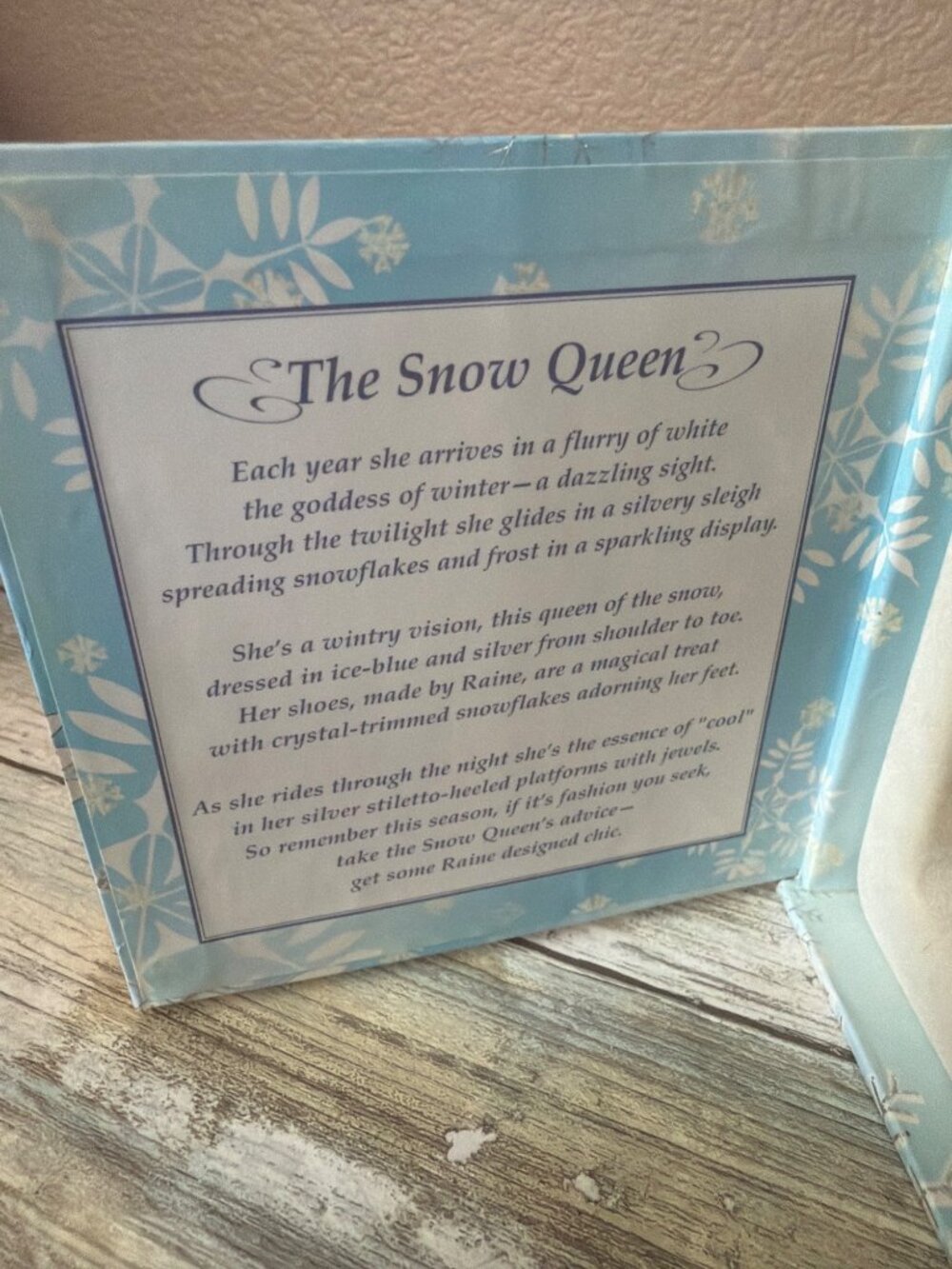 2004 Just the Right Shoe by Raine "Snow Queen" 25489 w/Box 4th Annual Christmas - Picture 12 of 13
